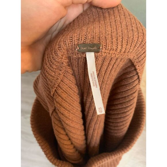 Free People Cocoa Heather Ruffle Trim Ribbed Knit Skirt, size XS - Picture 6 of 6